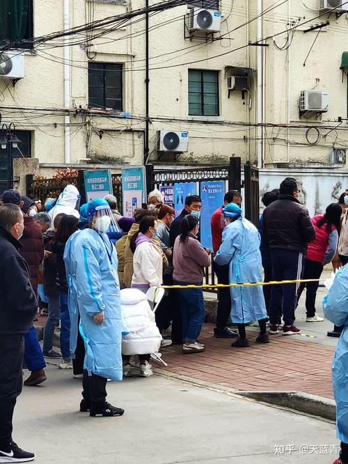 上海实施全域静态管理，诚恳接受批评并努力改进疫情防控