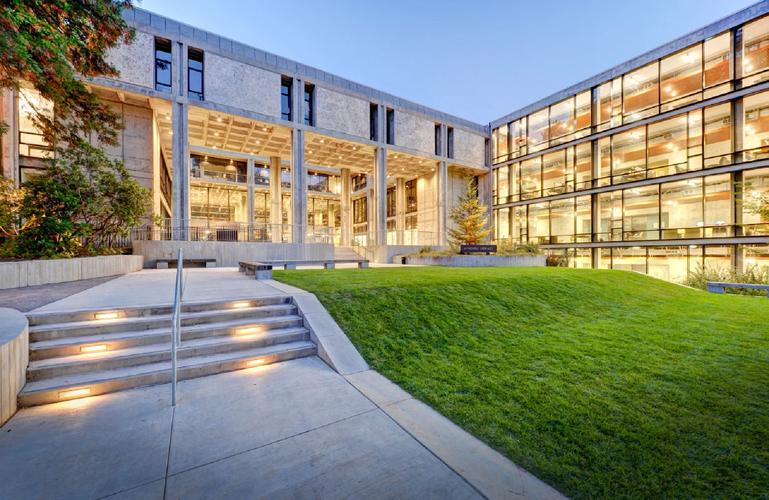 盘点TOP10医药类大学图书馆，含首都医科大学图书馆介绍