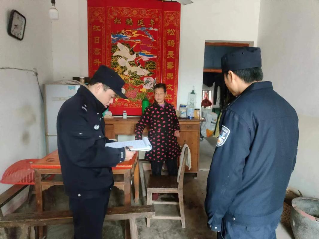 福建德化下寮村学雷锋慰问及公安民警辅警抗疫一线纪实